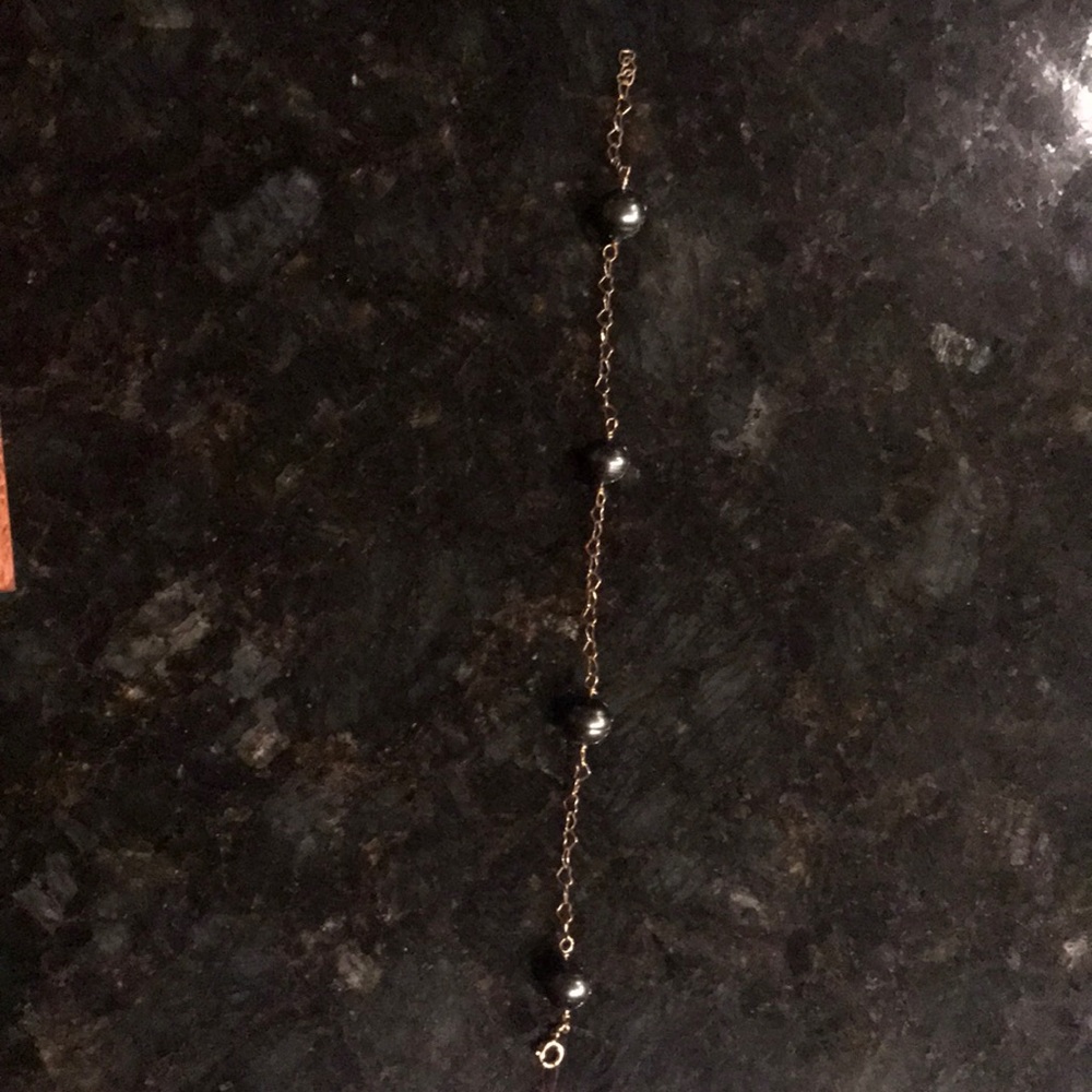 Tahitian pearl bracelet brand new